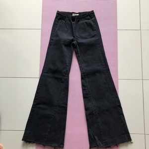 Drapey Raw-Hem Flared Pull On Jeans